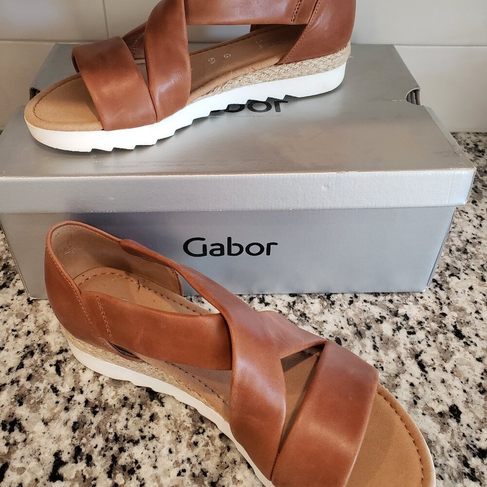 Gabor leather wedge sandals size 5.5